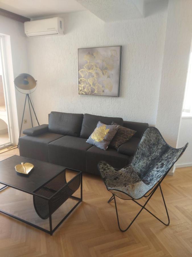 Apartments Fugosic Punat Eksteriør billede