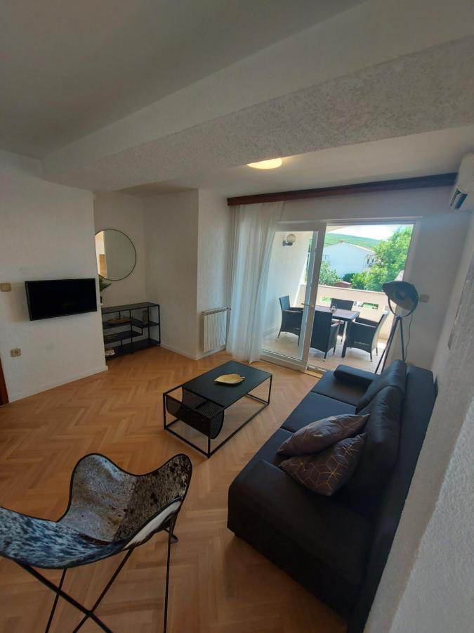Apartments Fugosic Punat Eksteriør billede